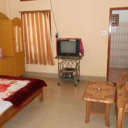 Kaziranga Rhino Guest House Hatikhuli Екстериор снимка